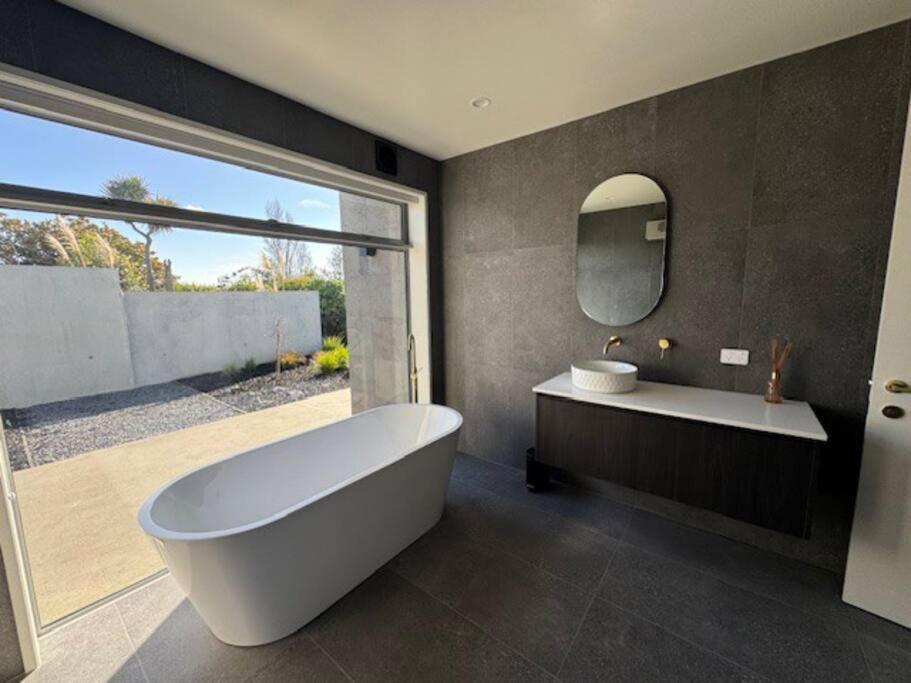 Appartement Location And Luxury In Timaru Extérieur photo