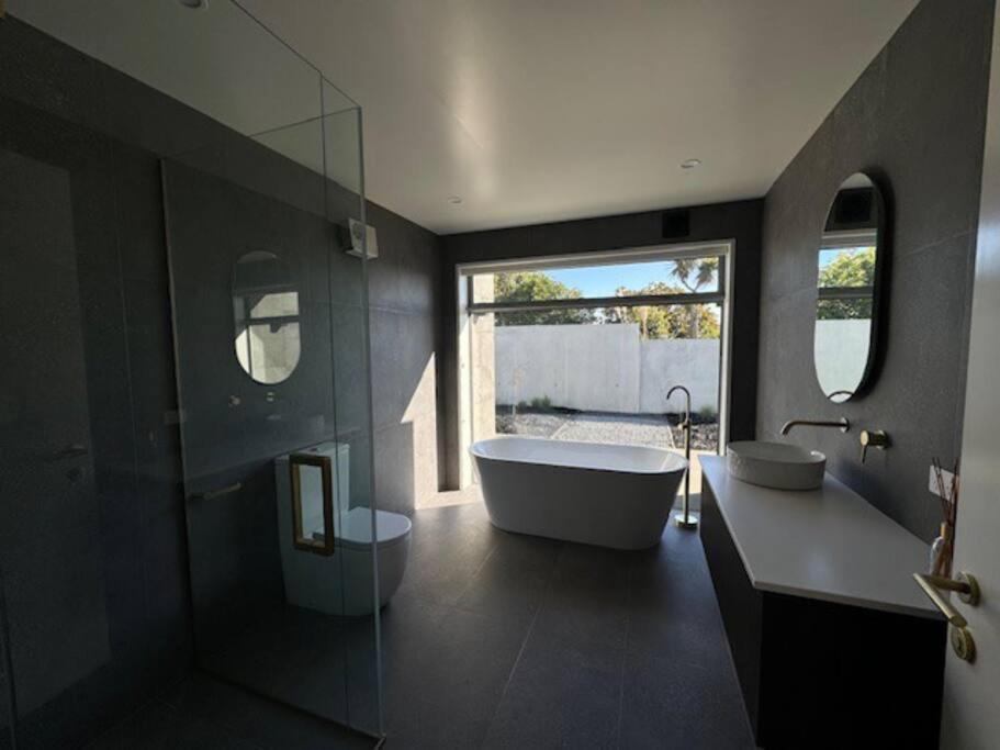 Appartement Location And Luxury In Timaru Extérieur photo